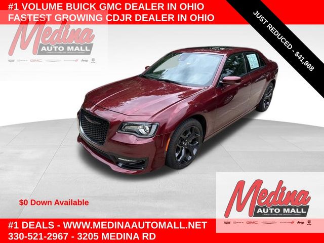 2023 Chrysler 300 S