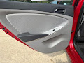 2013 Hyundai Accent SE
